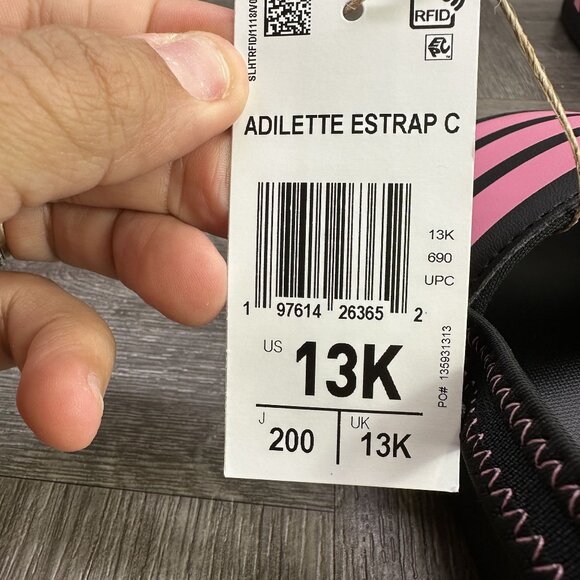 Adidas Adilette Estrap Kids size 13 Black Pink Slingback Sandals - Picture 8 of 8